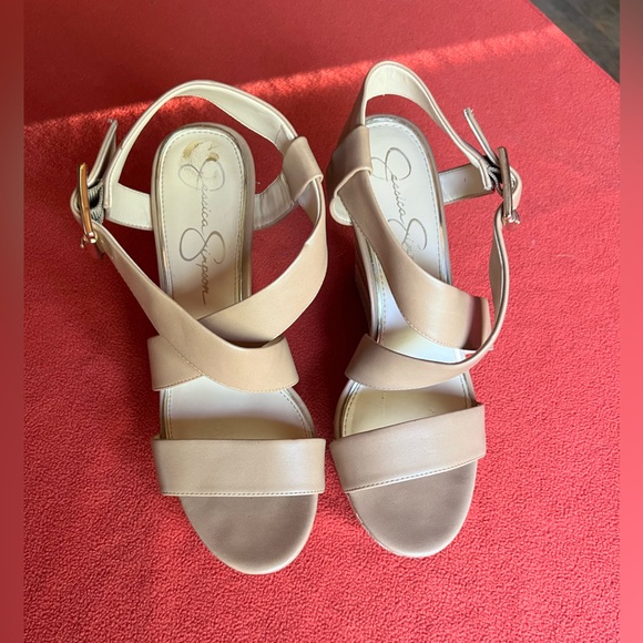 Women’s Jessica Simpson wedges size 9 - Picture 4 of 4